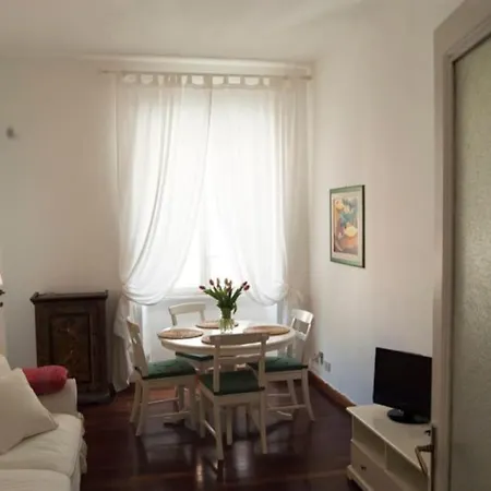 Interno 16 And Cosy * Rome