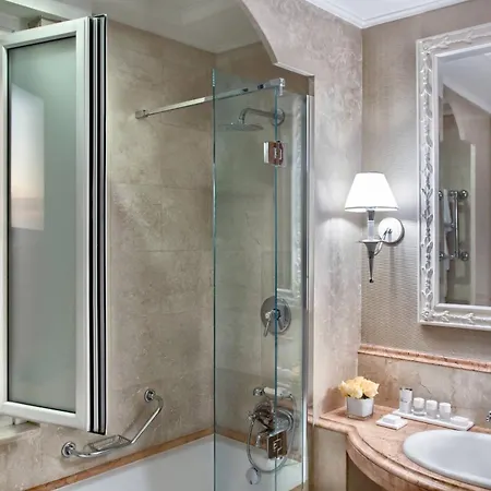 Marriott Grand Flora 4* Rome
