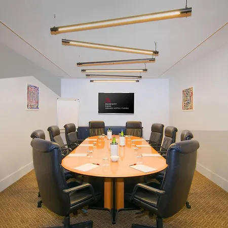 Hotel Marriott Grand Flora 4*