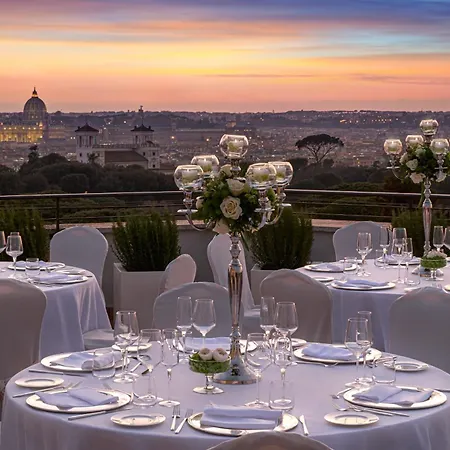 Marriott Grand Flora 4*