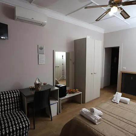 Palace King Of Bed & Breakfast Roma