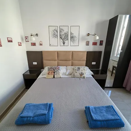 Roomz Romestay Guest house *
