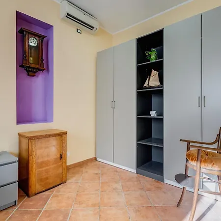 Apartment Casa Garbha *