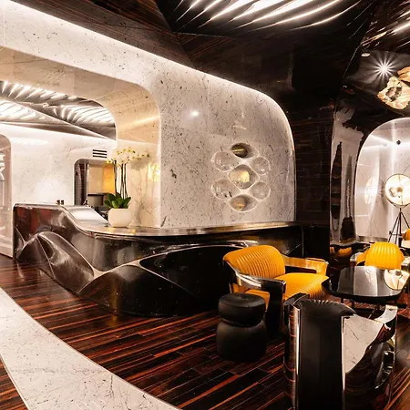 Hotel Romeo Rome