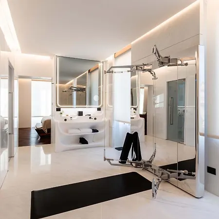 Romeo 5* Rome