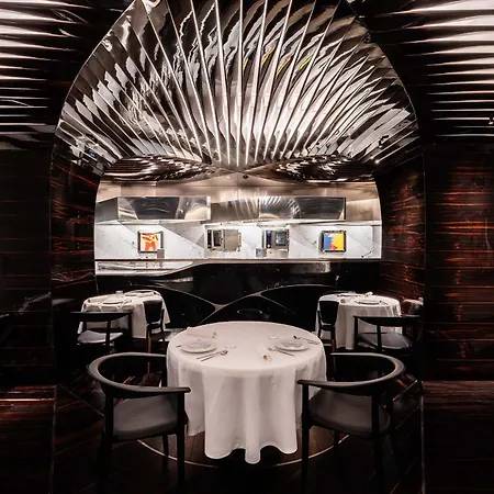 Hotel Romeo Rome