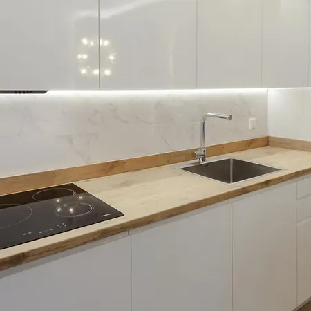 Apartment Elegant Retreat In City Center *