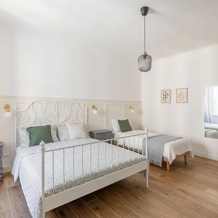 Fabio Apt * Rome