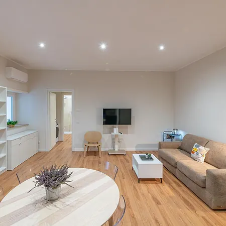 Apartment Falda