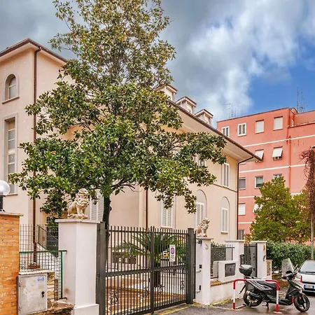 Apartment Falda Rome