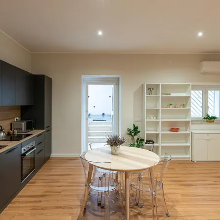 Falda Apartment *
