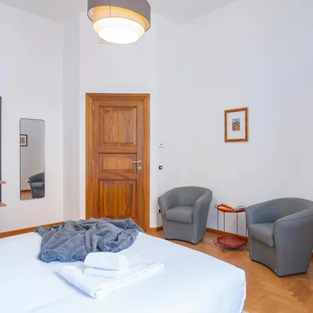 Marble House 7 * Roma