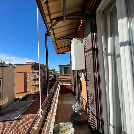 Mazzoni Suite, Panoramic Terrace And Comfort Apartment Rome