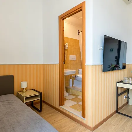 La Maison Royale Bed & Breakfast