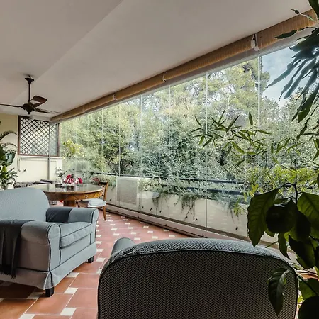 Mike's Movie Luxury Apartment *