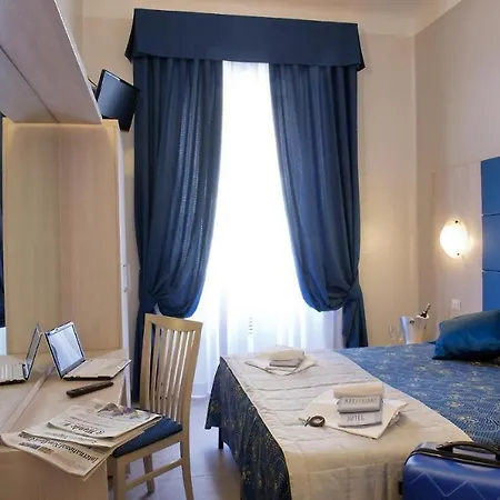 Hotel Cunabu Marechiaro Roma