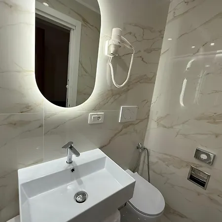 Hotel Lumi *