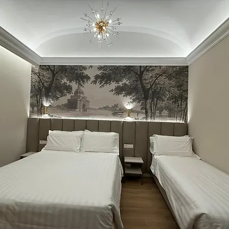 Lumi Rome