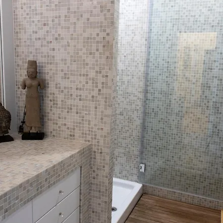 Moon Cove, Borghese Prestige Hideaway Apartment Rom