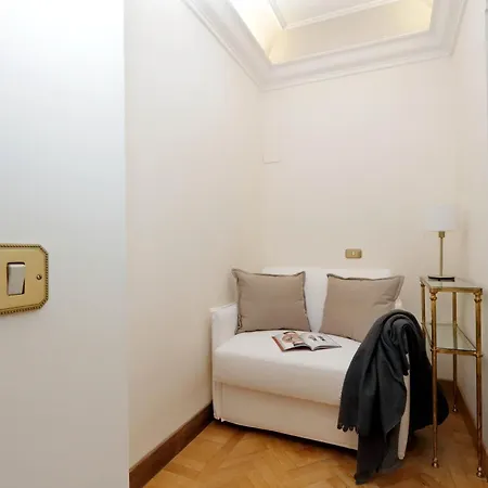 Tritone Luxury House *