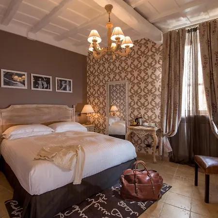 The At The Forum Luxury Collection - The At The Forum Отель