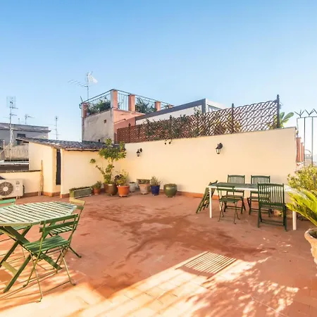 Apartment Spacious 2br In The Historic Center