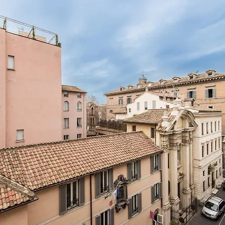 Spacious 2br In The Historic Center * Rome
