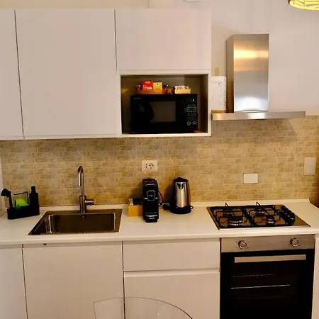 La Nuova Casa Di Zia - Near Metro A Ponte Lungo Apartment