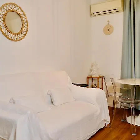 Apartment La Nuova Casa Di Zia - Near Metro A Ponte Lungo Rome