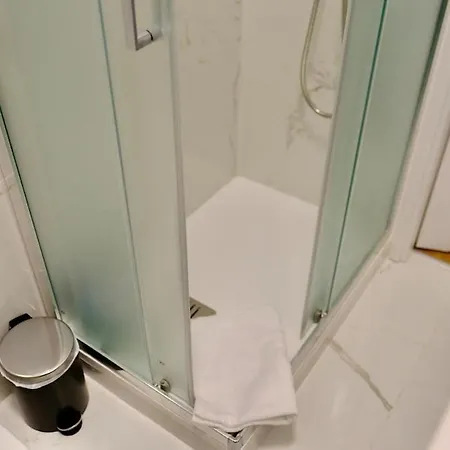 La Nuova Casa Di Zia - Near Metro A Ponte Lungo Apartment Rome