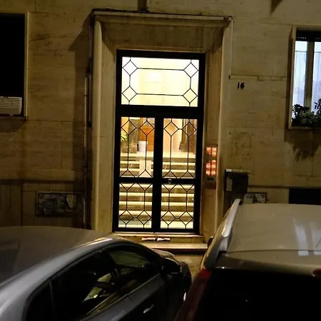 La Nuova Casa Di Zia - Near Metro A Ponte Lungo *