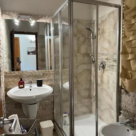 Pensionat Mila House Rom