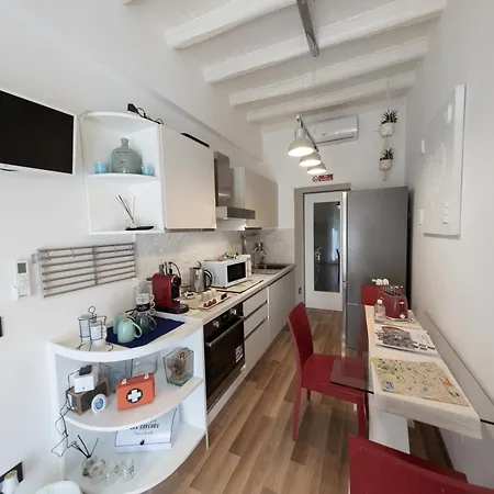 Barcaccia Luxury Guest house
