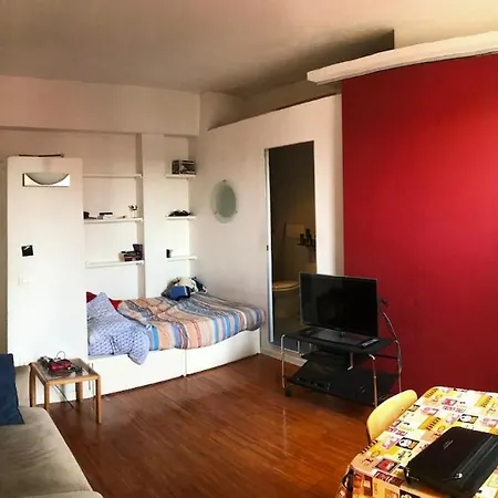 Roma, Citta Degli Uomini アパート *