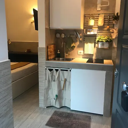 Vatichouse Apartment