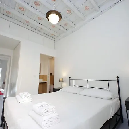 Monti Charming Boschetto Apartment *