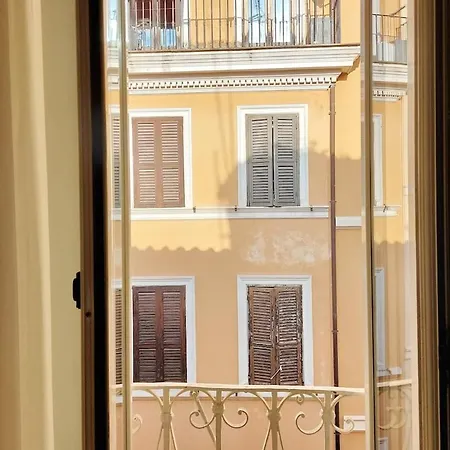 Monti Charming Boschetto * Rome
