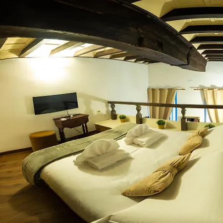 Domus Pellegrino Heart Of Apartment