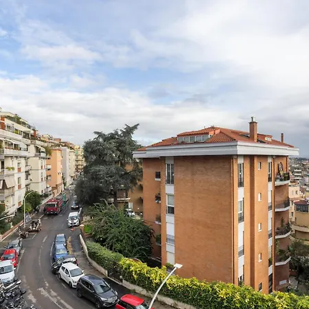 Maison G - New Design With Balcony Apartment Rome