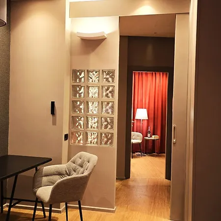 Apartment Residenza 19 *