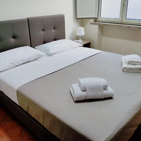Hotel Casa Per Ferie Santa Maria Alle Fornaci 3*