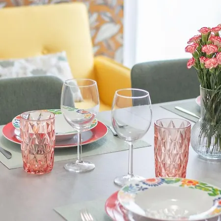 Three-bedroom With Private Terrace - Anagnina Apartment