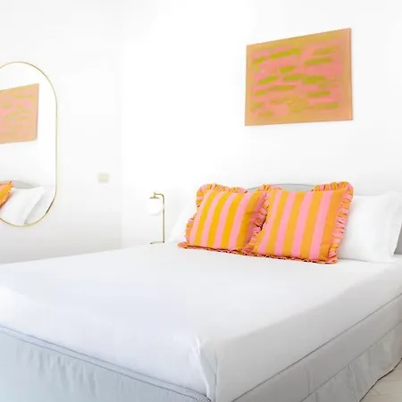 Three-bedroom With Private Terrace - Anagnina