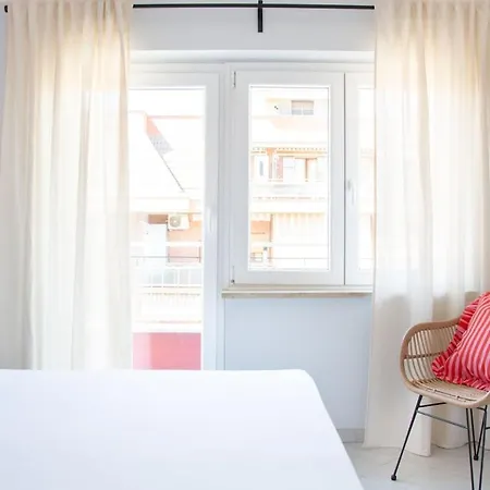 Three-bedroom With Private Terrace - Anagnina Apartment *