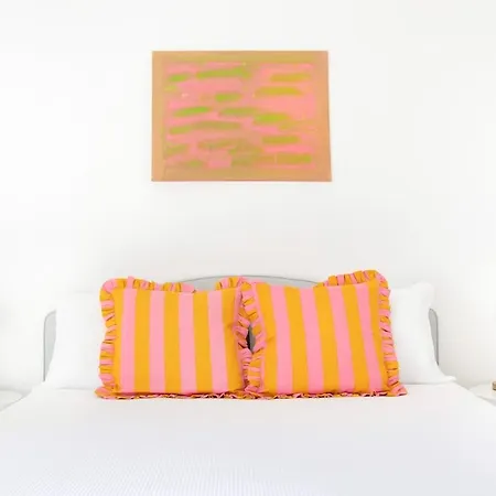 Three-bedroom With Private Terrace - Anagnina Apartment