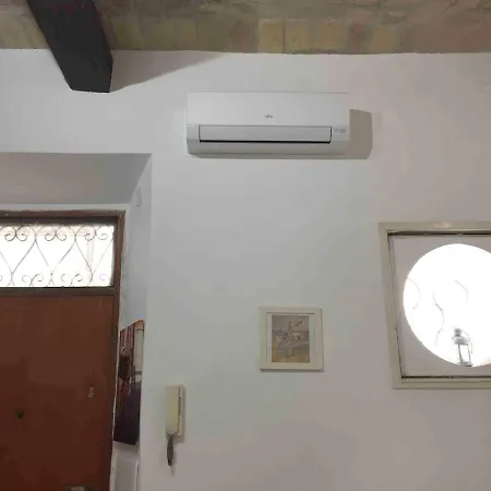 Bright And Cosy Appartament Near The Center Apartment *