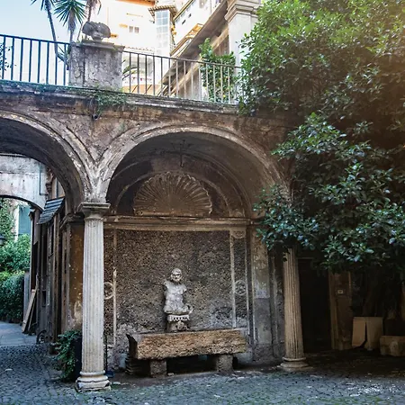 Apartment Historical Palace With Large Terrace