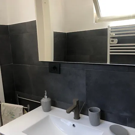 Apartment La Casa Nel Cortile Rome