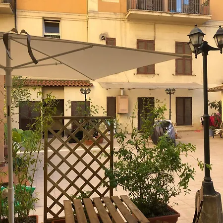 La Casa Nel Cortile Apartment Rome