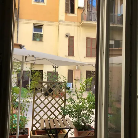 La Casa Nel Cortile Apartment *